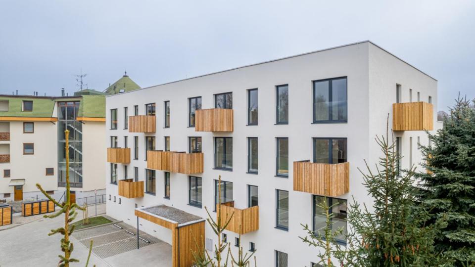 Apartman Nad Riekou Bešeňová Zewnętrze zdjęcie
