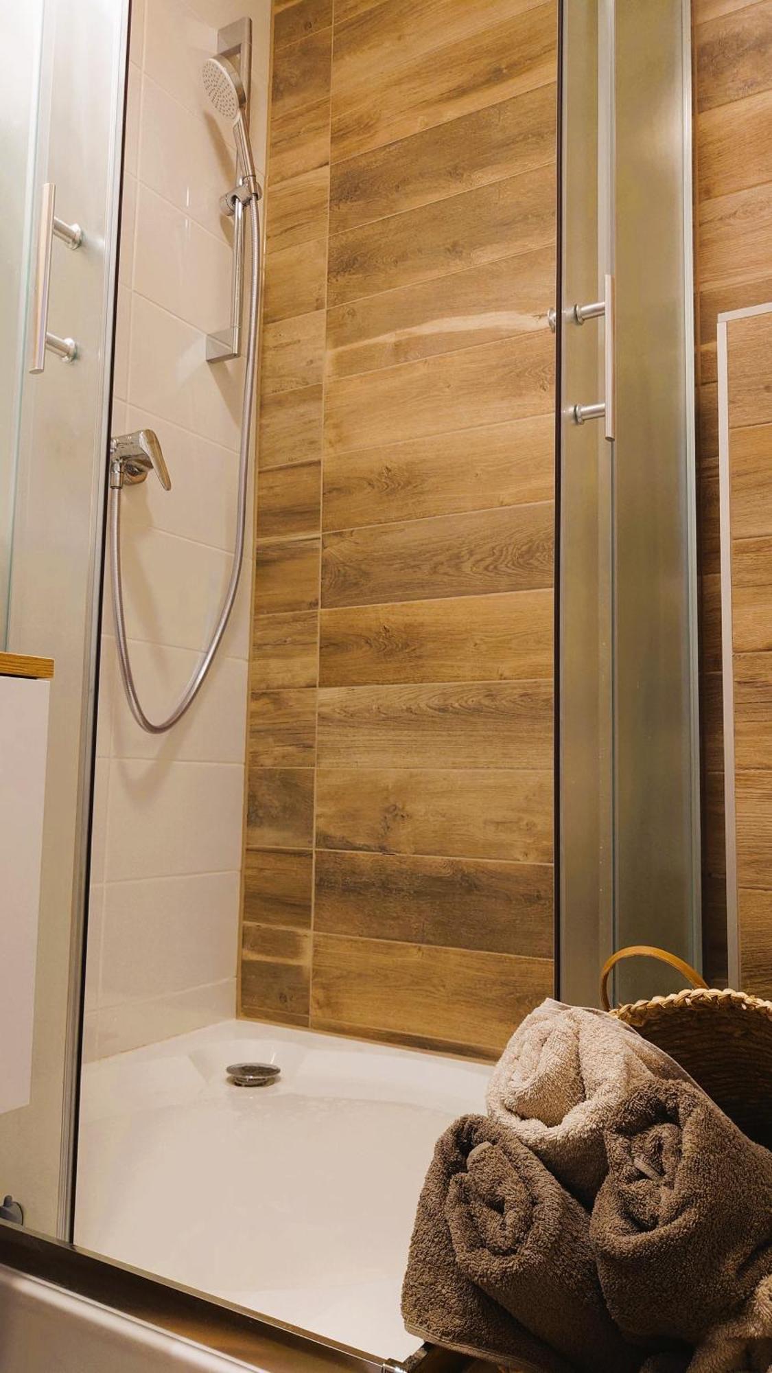 Apartman Nad Riekou Bešeňová Zewnętrze zdjęcie